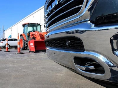 2019 RAM 1500 Longhorn 4x4 Crew Cab 5'7" Box