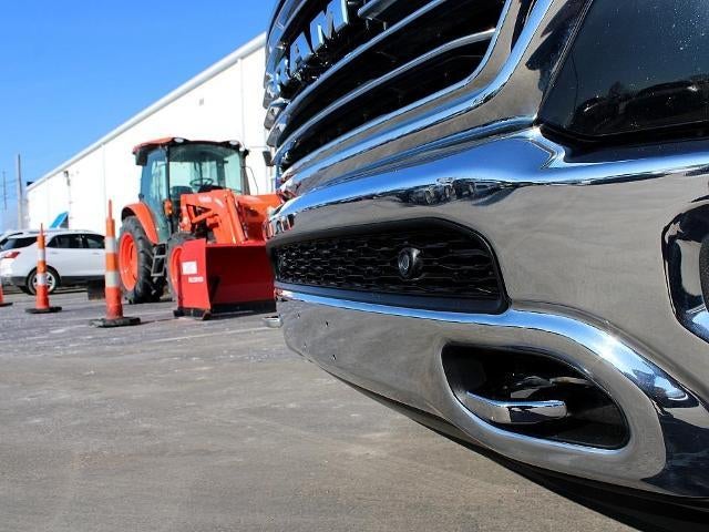 2019 RAM 1500 Longhorn 4x4 Crew Cab 5'7" Box