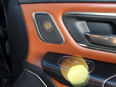 2019 RAM 1500 Longhorn 4x4 Crew Cab 5'7" Box