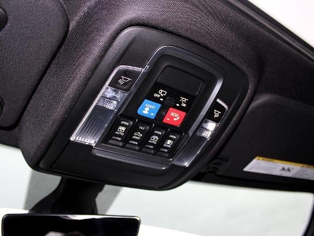 2020 RAM 1500 Rebel 4x4 Crew Cab 5'7" Box