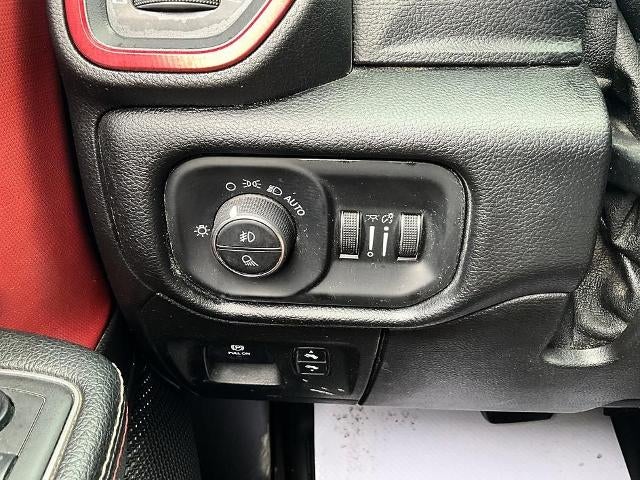 2019 RAM 1500 Rebel 4x4 Crew Cab 5'7" Box