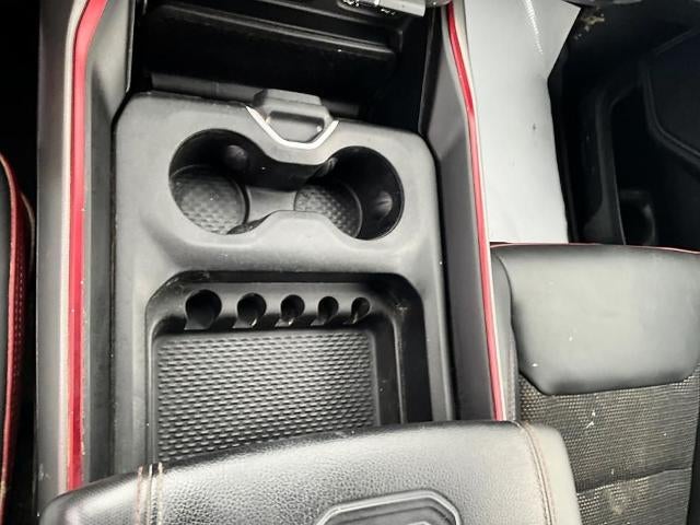 2019 RAM 1500 Rebel 4x4 Crew Cab 5'7" Box