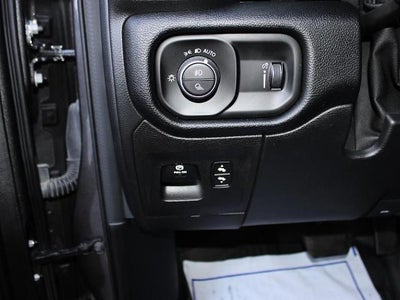 2022 RAM 1500 Rebel 4x4 Crew Cab 5'7" Box