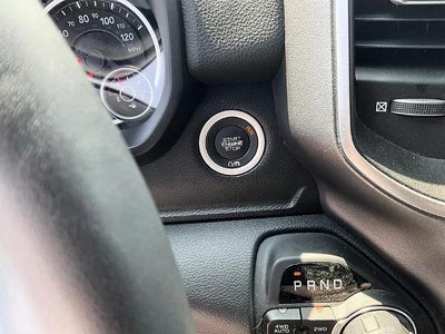 2025 RAM 1500 Big Horn 4x4 Crew Cab 6'4" Box