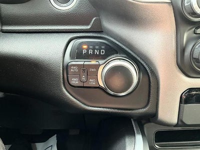 2020 RAM 1500 Big Horn 4x4 Crew Cab 6'4" Box