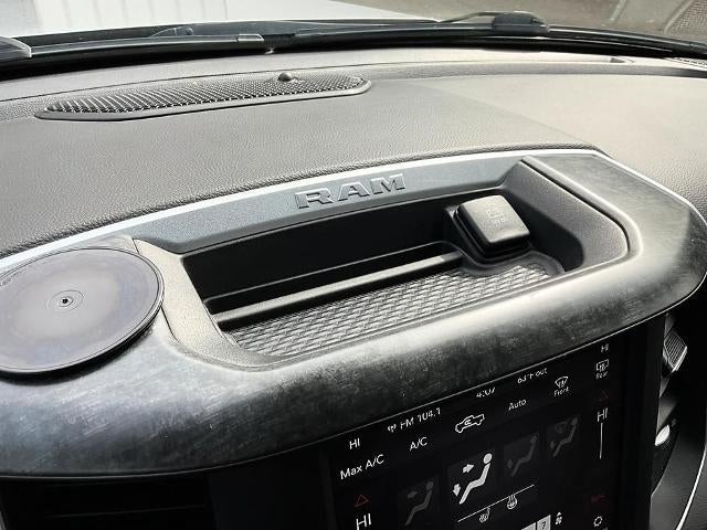 2020 RAM 1500 Big Horn 4x4 Crew Cab 6'4" Box