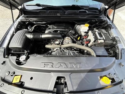 2020 RAM 1500 Big Horn 4x4 Crew Cab 6'4" Box