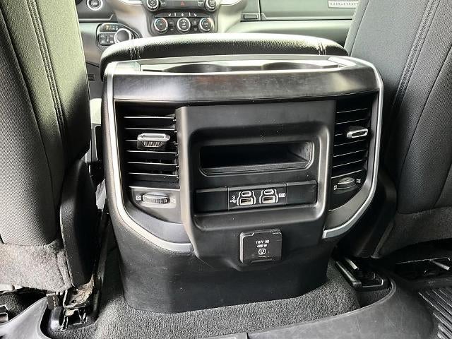 2020 RAM 1500 Big Horn 4x4 Crew Cab 6'4" Box