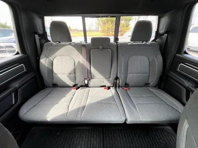 2020 RAM 1500 Big Horn 4x4 Crew Cab 6'4" Box