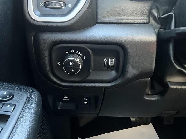 2023 RAM 1500 Big Horn 4x4 Crew Cab 6'4" Box