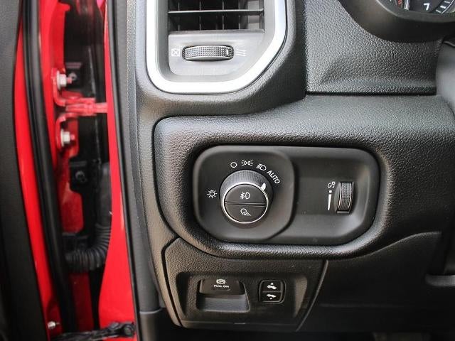 2024 RAM 1500 Big Horn 4x4 Crew Cab 6'4" Box