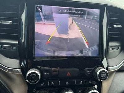 2019 RAM 1500 Laramie 4x4 Crew Cab 6'4" Box