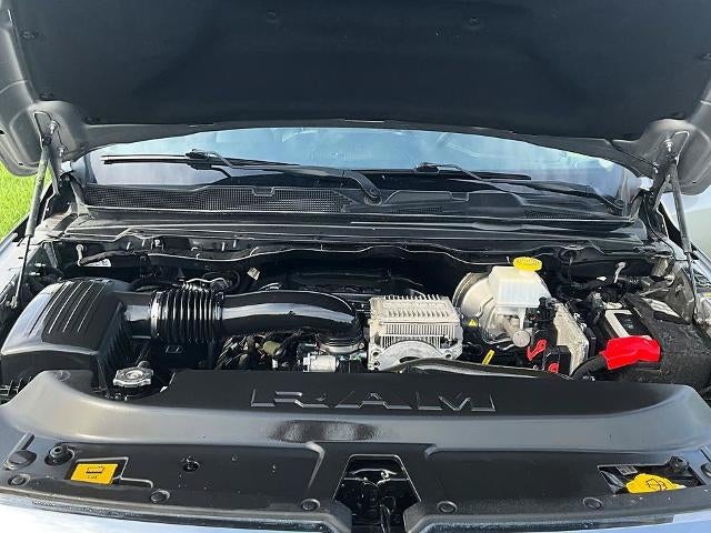 2022 RAM 1500 Laramie 4x4 Crew Cab 6'4" Box