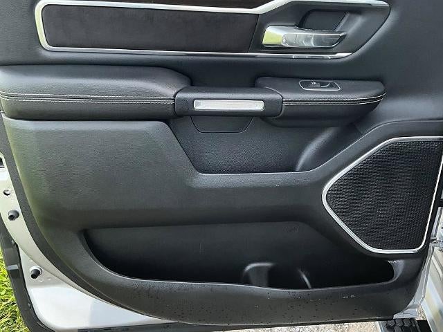 2022 RAM 1500 Laramie 4x4 Crew Cab 6'4" Box