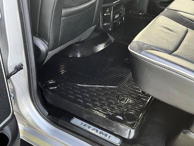 2022 RAM 1500 Laramie 4x4 Crew Cab 6'4" Box