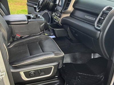 2022 RAM 1500 Laramie 4x4 Crew Cab 6'4" Box