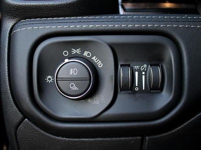 2025 RAM 1500 RHO 4x4 Crew Cab 5'7" Box