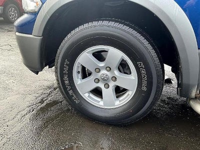 2009 Dodge Ram 1500 2WD Crew Cab 5.6 Ft Box SLT