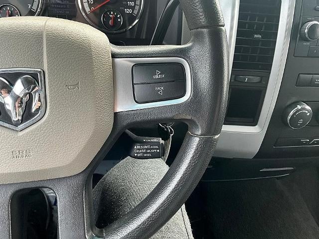 2009 Dodge Ram 1500 2WD Crew Cab 5.6 Ft Box SLT