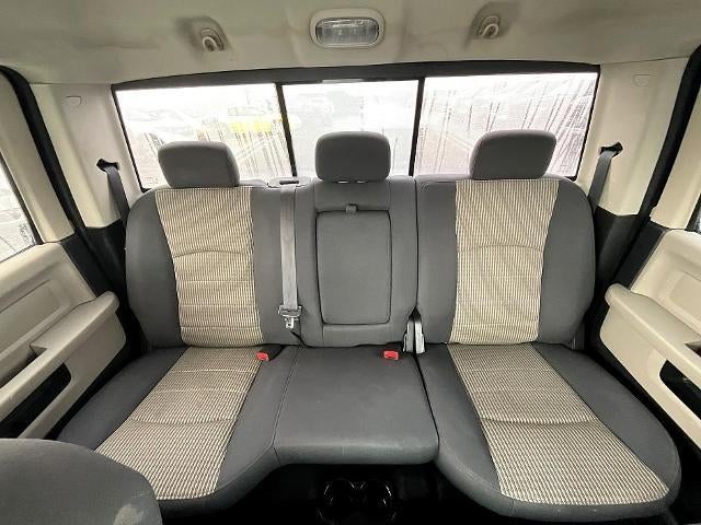 2009 Dodge Ram 1500 2WD Crew Cab 5.6 Ft Box SLT