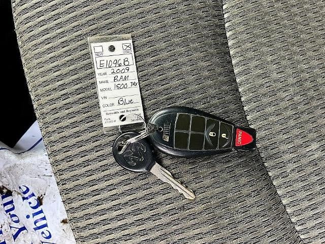 2009 Dodge Ram 1500 2WD Crew Cab 5.6 Ft Box SLT