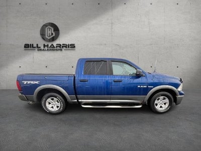 2009 Dodge Ram 1500 2WD Crew Cab 5.6 Ft Box SLT