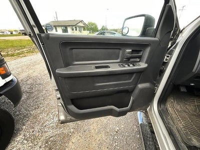2009 Dodge Ram 1500 2WD Quad Cab 6.3 Ft Box ST