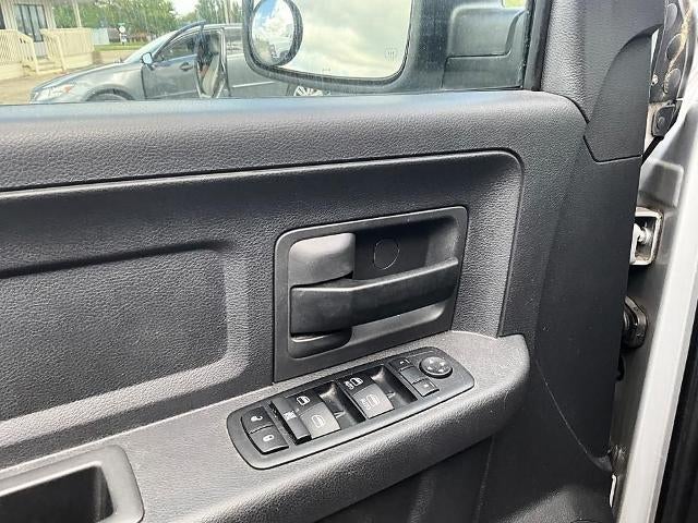 2009 Dodge Ram 1500 2WD Quad Cab 6.3 Ft Box ST