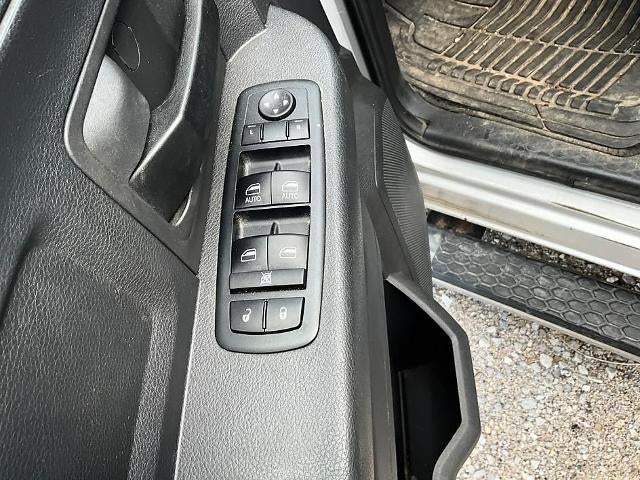 2009 Dodge Ram 1500 2WD Quad Cab 6.3 Ft Box ST