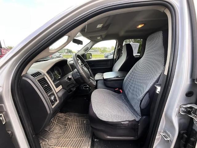 2009 Dodge Ram 1500 2WD Quad Cab 6.3 Ft Box ST