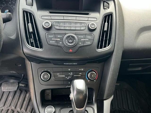 2016 Ford Focus 4dr Sdn SE