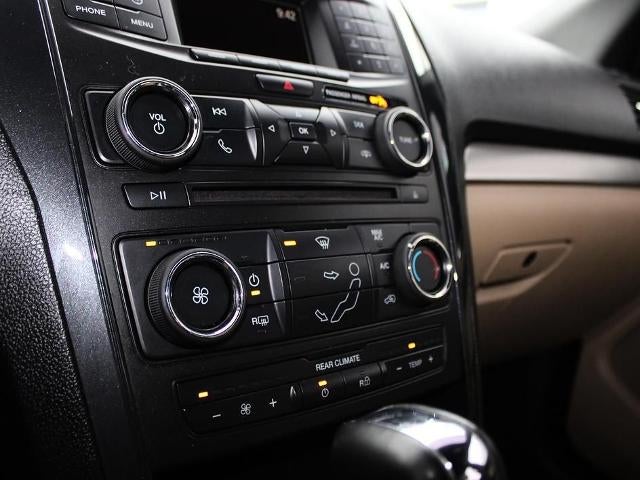 2017 Ford Explorer Base FWD