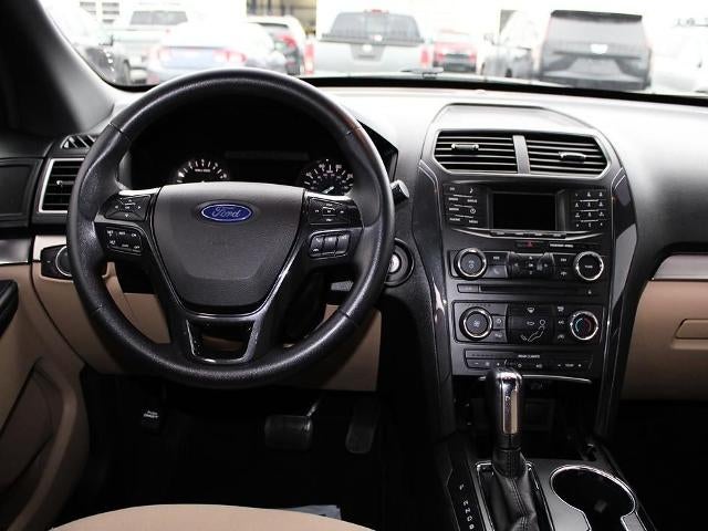 2017 Ford Explorer Base FWD
