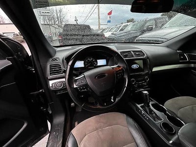 2017 Ford Explorer XLT FWD