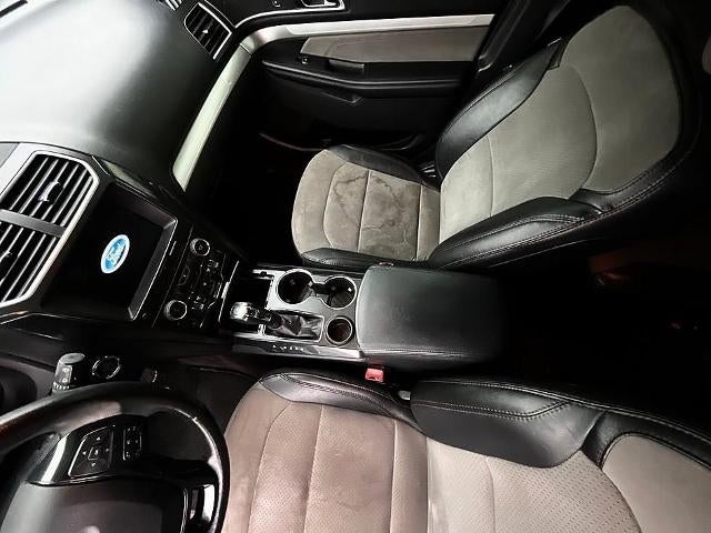 2017 Ford Explorer XLT FWD