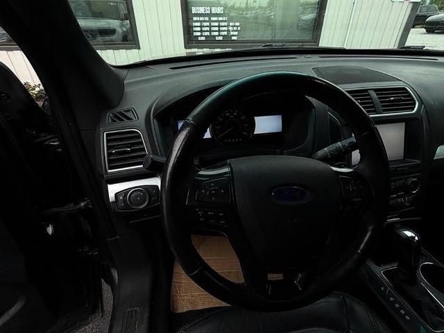 2016 Ford Explorer 4WD 4dr XLT