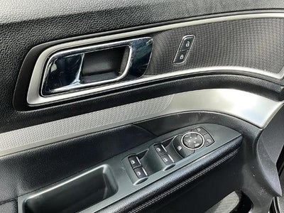 2016 Ford Explorer 4WD 4dr XLT