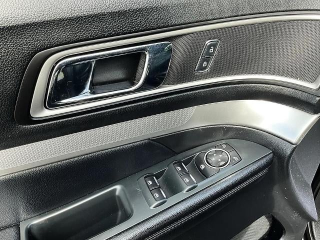 2016 Ford Explorer 4WD 4dr XLT