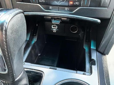 2016 Ford Explorer 4WD 4dr XLT