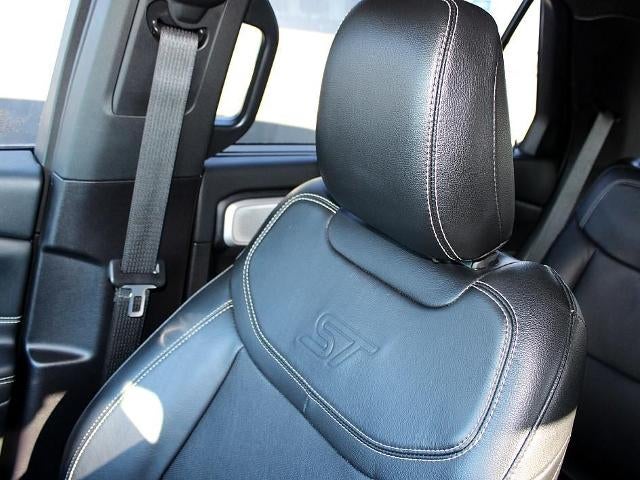 2022 Ford Explorer ST 4WD