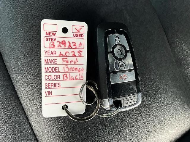 2025 Ford Bronco Badlands 4 Door Advanced 4x4