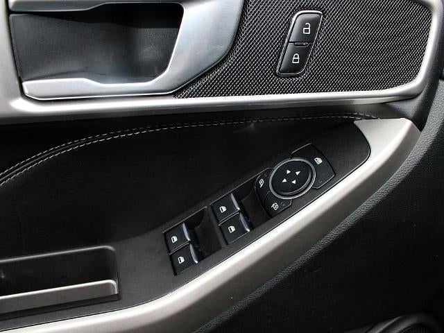 2023 Ford Explorer XLT 4WD