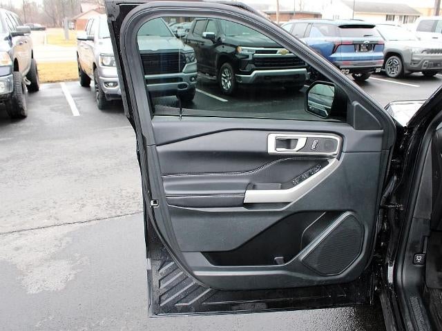 2023 Ford Explorer XLT 4WD