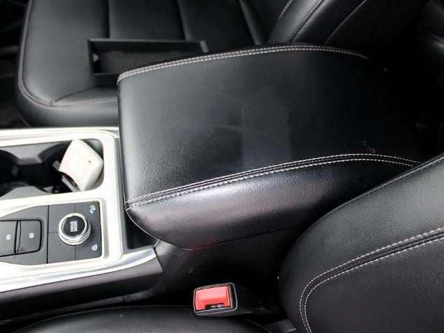 2023 Ford Explorer XLT 4WD