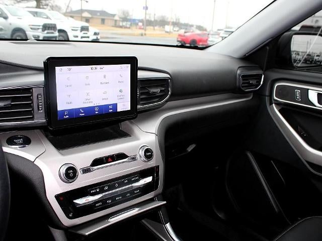 2023 Ford Explorer XLT 4WD