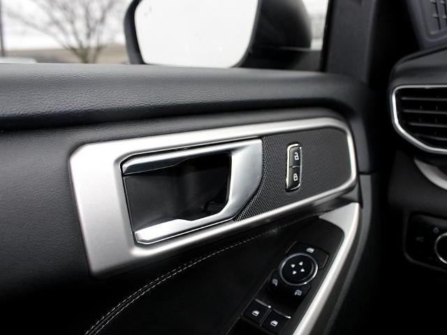 2023 Ford Explorer XLT 4WD