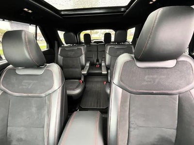 2025 Ford Explorer ST 4WD
