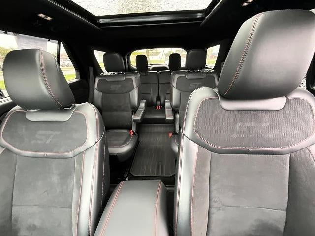 2025 Ford Explorer ST 4WD