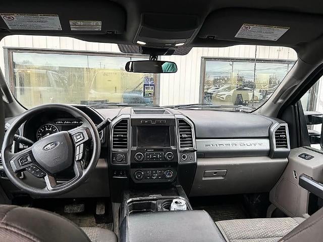 2022 Ford Super Duty F-250 SRW XLT 4WD Crew Cab 6.75' Box