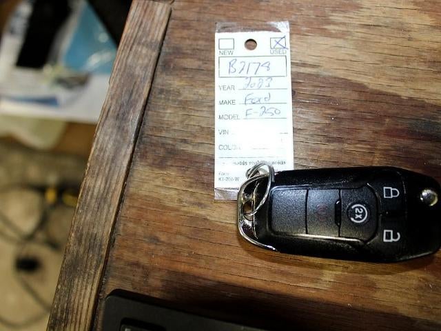 2023 Ford Super Duty F-250 SRW XL 4WD Crew Cab 6.75' Box